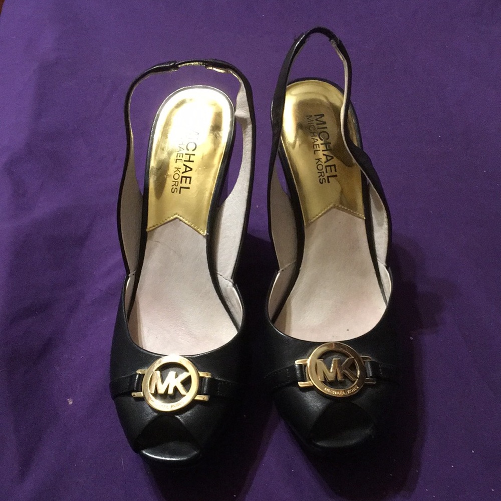 Michael Kors Black and Gold Patent Leather Heels